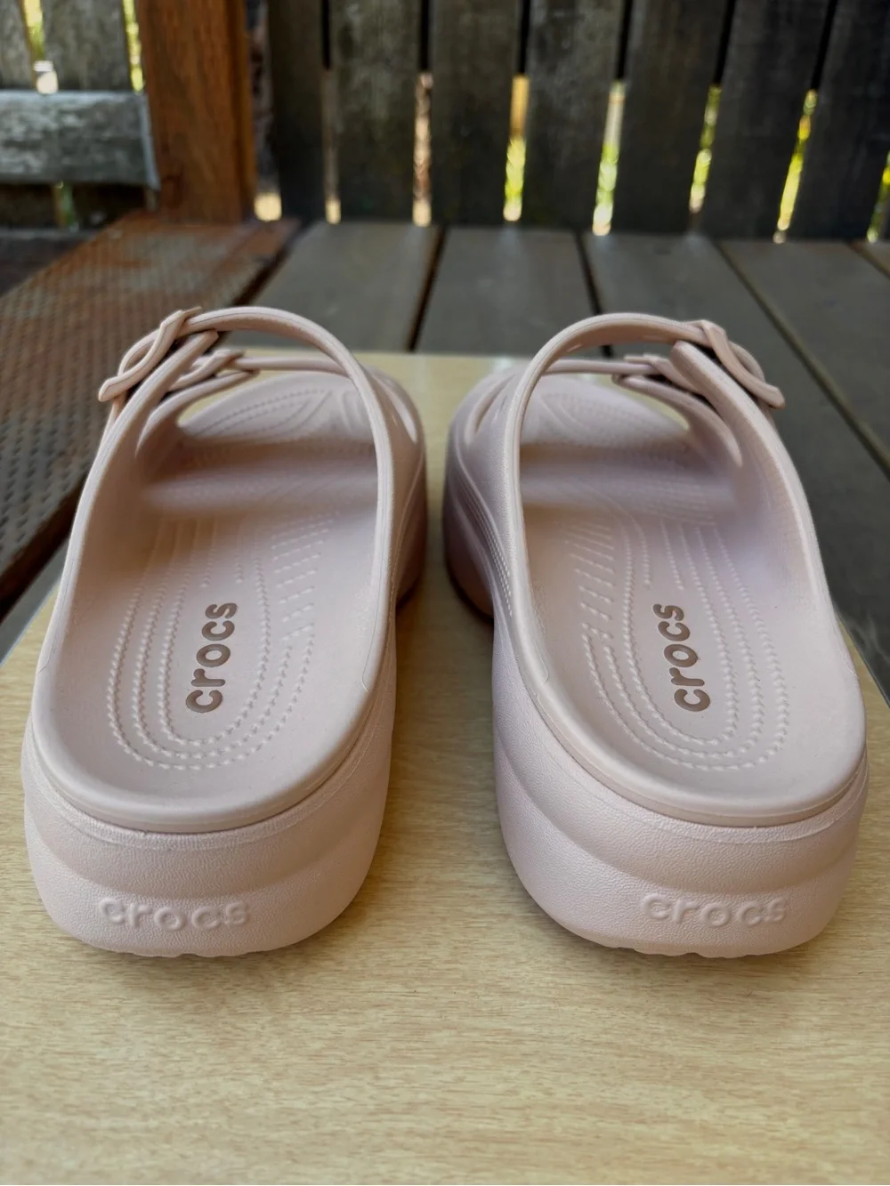 Crocs Wm’s Saturday Platform Sandals in Earthy Pink(Quartz) Sz 8